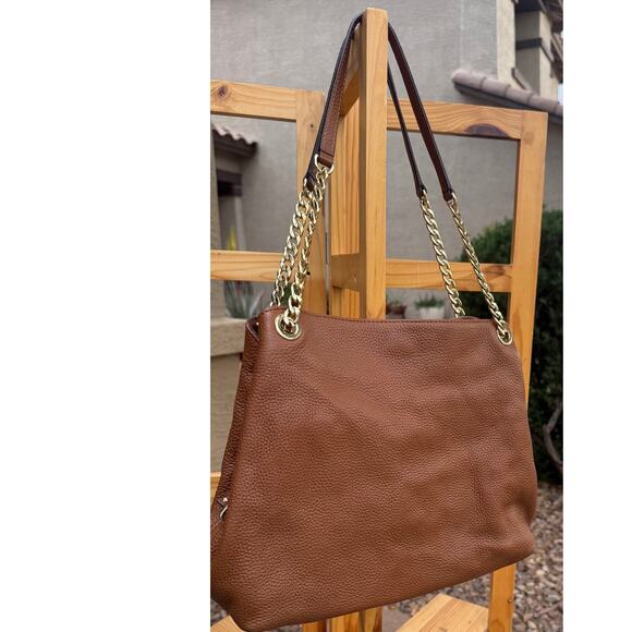 Michael Kors Jet set Chain Item-Med, Shoulder Tote - Picture 2 of 3